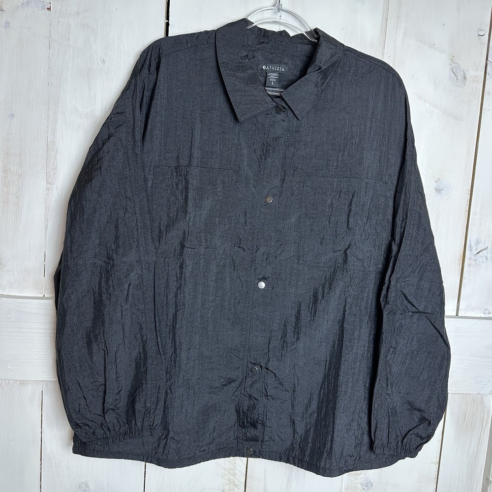 Athleta Lunar Sheen Snap Shirt Large Pockets Lightweight Size Large Black NEW